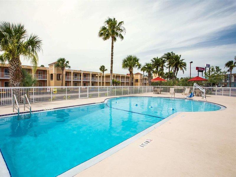 Days By Wyndham Ormond Hotel 2*