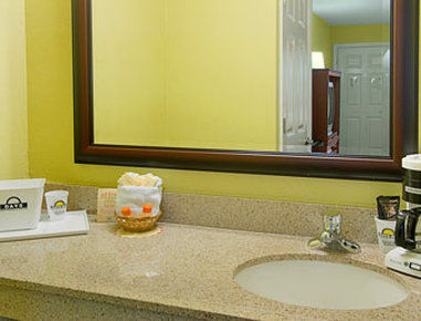 Days By Wyndham Ormond Hotel 2*